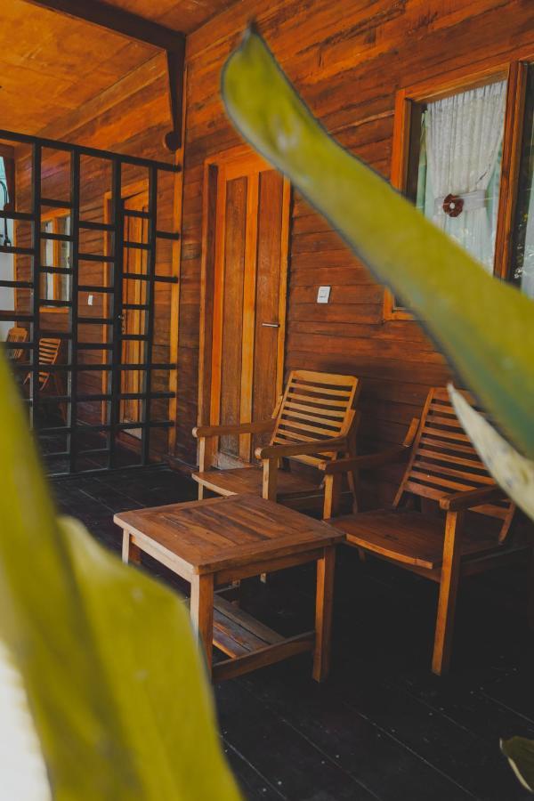 Leaf Coco Bungalow غيلي آير المظهر الخارجي الصورة