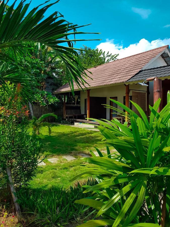 Leaf Coco Bungalow غيلي آير المظهر الخارجي الصورة